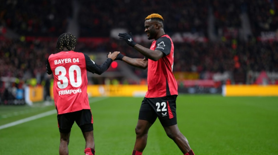 Leverkusen vence Hoffenheim e mant&eacute;m persegui&ccedil;&atilde;o ao Bayern no Alem&atilde;o