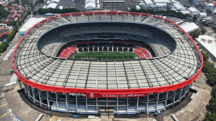 Lehrer-Streik: Tausende blockieren kurz vor WM-Er&ouml;ffnung Stadion in Mexiko-Stadt