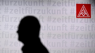 Regionale Gremien segnen Forderung von IG-Metall-Spitze f&uuml;r Tarifverhandlungen ab