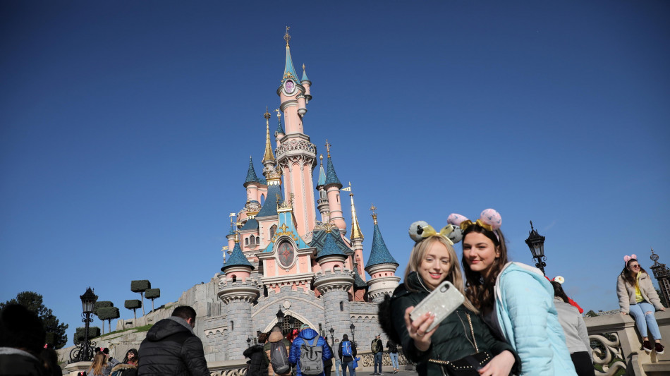 Disney investir&agrave; un miliardo in OpenAI, concede in licenza i suoi personaggi