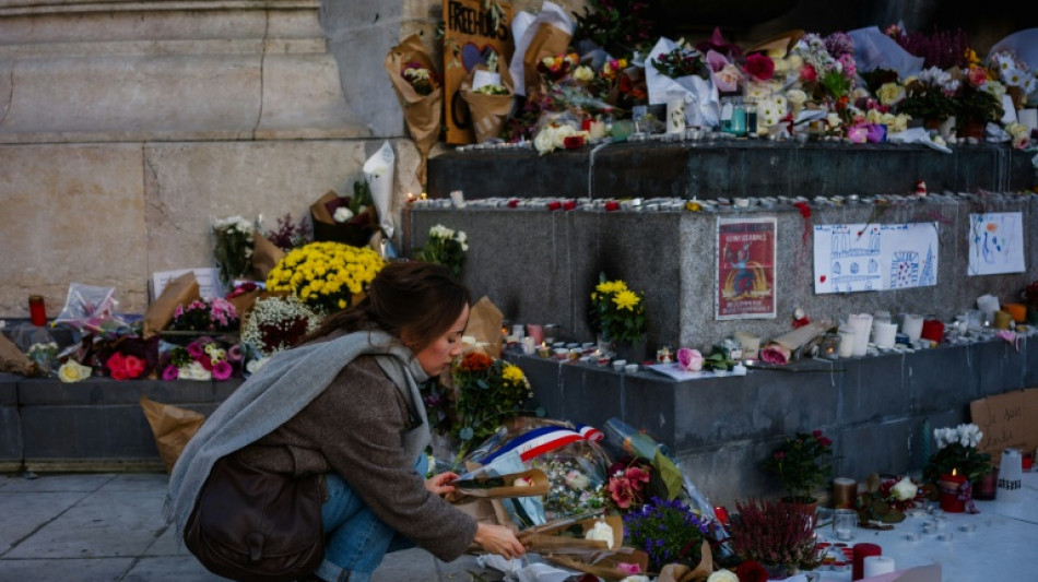 Fran&ccedil;a homenageia v&iacute;timas de atentados jihadistas de Paris 10 anos depois