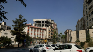 Israël frappe massivement l'Iran qui jure de se venger