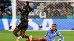 Mondial f&eacute;minin: douleur au mollet pour la Fran&ccedil;aise Wendie Renard