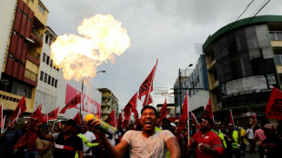 Nuevas protestas en Panam&aacute; pese al anuncio de bajada de combustibles y alimentos