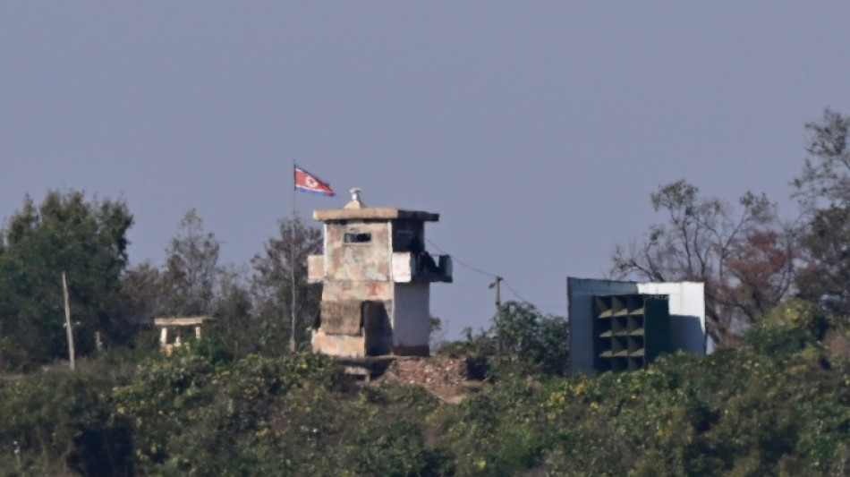 Seoul sees no signs of new North Korean weapons on border