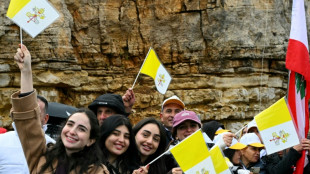 Papa Le&atilde;o XIV pede esperan&ccedil;a ante multid&atilde;o de jovens no L&iacute;bano