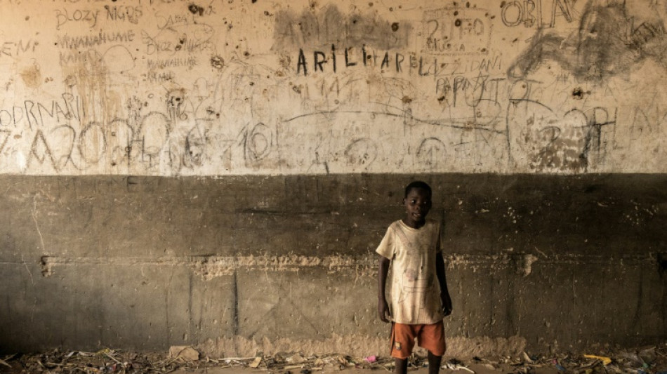 Casi 30.000 ni&ntilde;os huyeron de la violencia en Mozambique en junio (ONG)