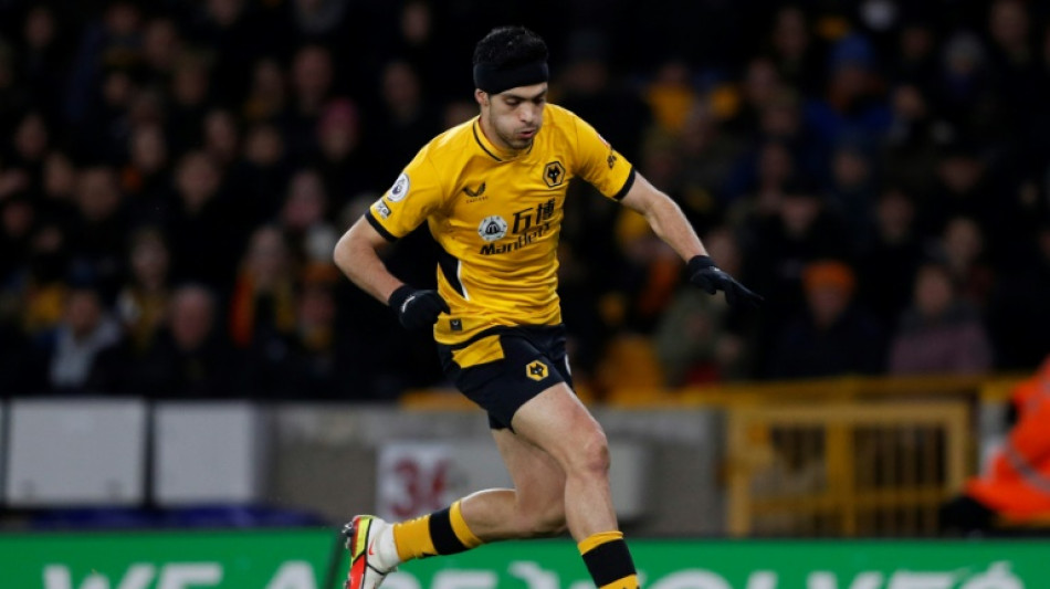 Arsenal boss Arteta glad to see Jimenez back after skull fracture