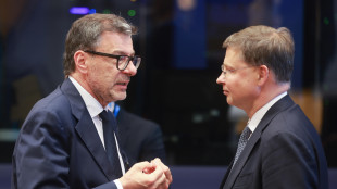Dombrovskis, l'idea è un'uscita procedura Italia per la difesa